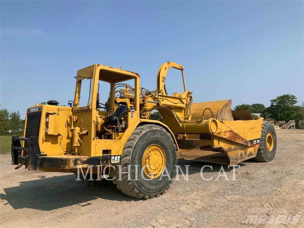 CAT 621 Schaber