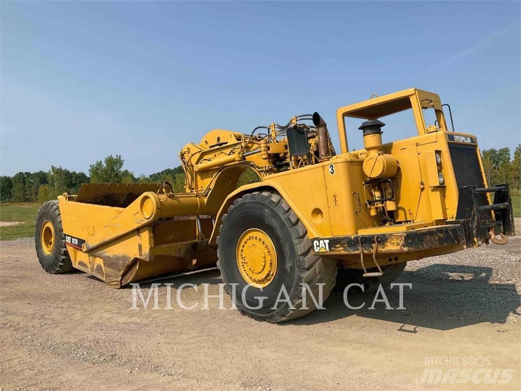 CAT 621 Schaber