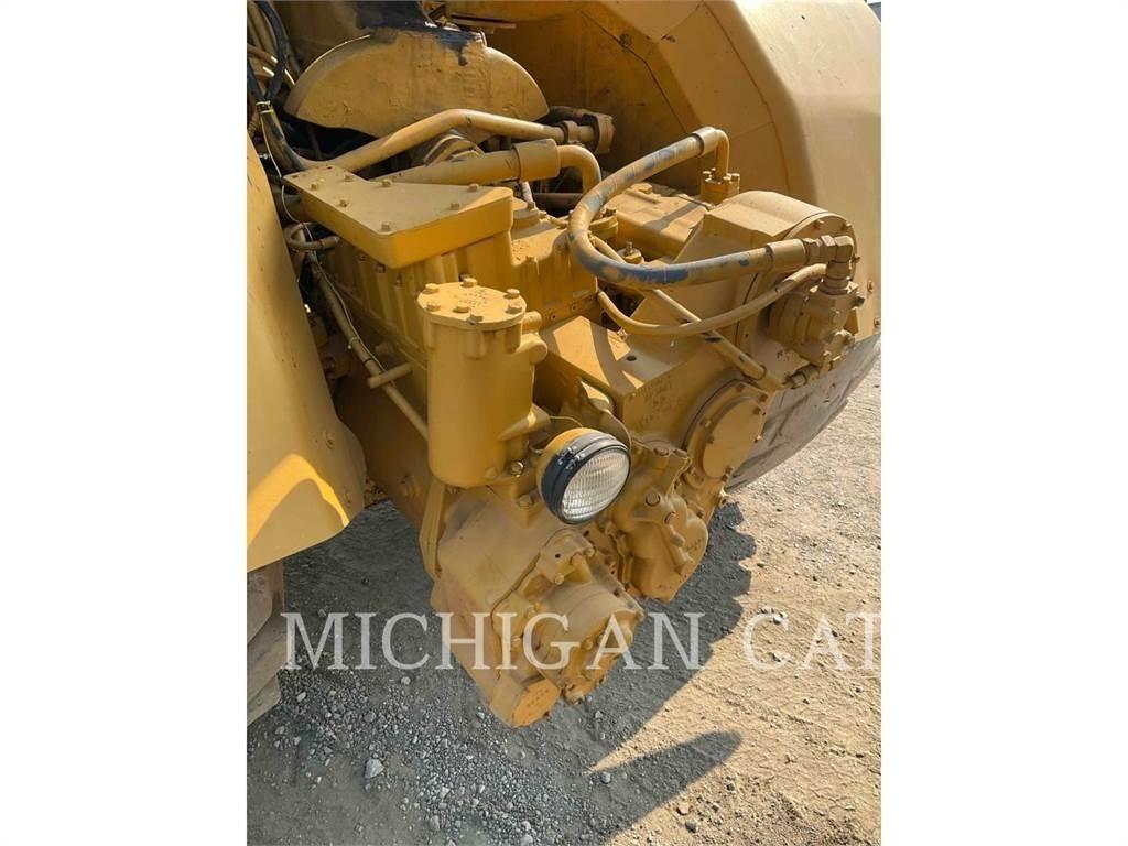 CAT 621 Schaber