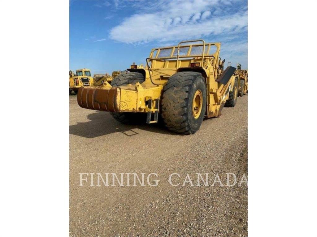 CAT 621G Schaber