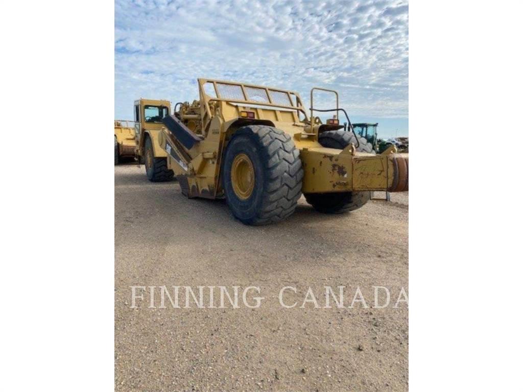 CAT 621G Schaber
