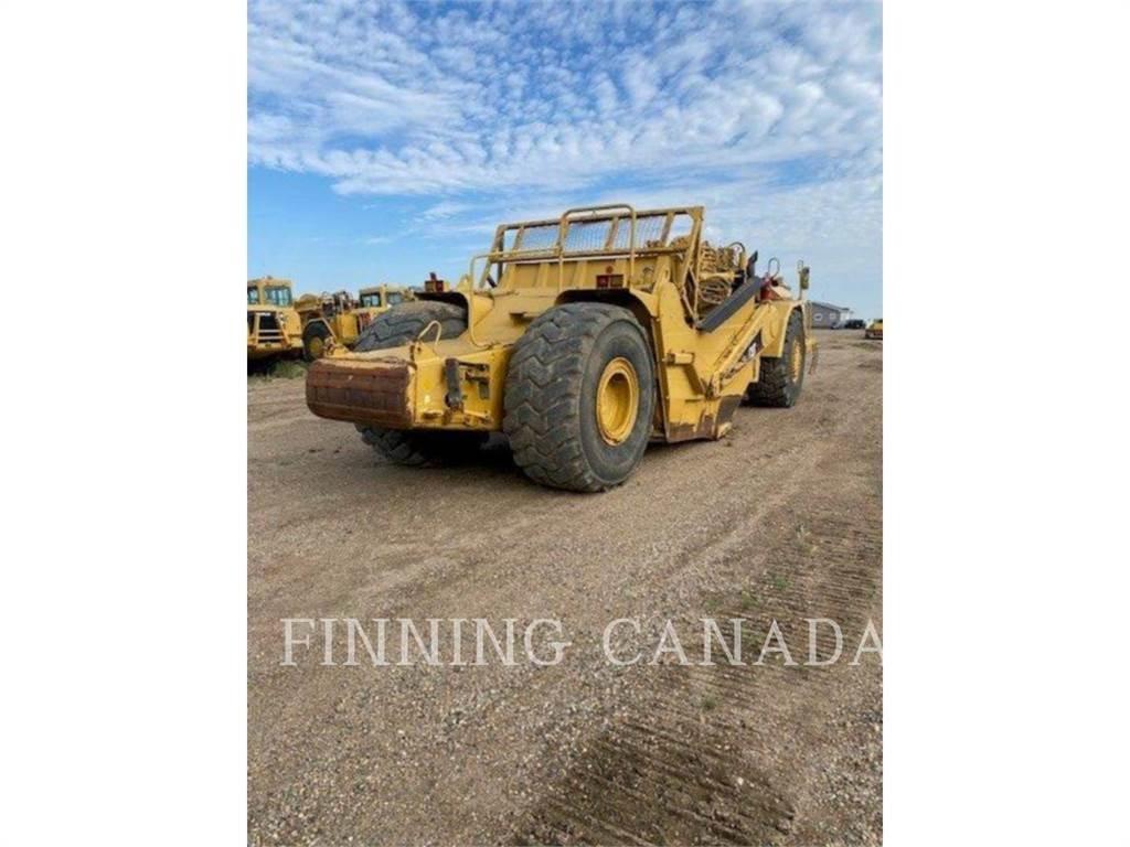 CAT 621G Schaber