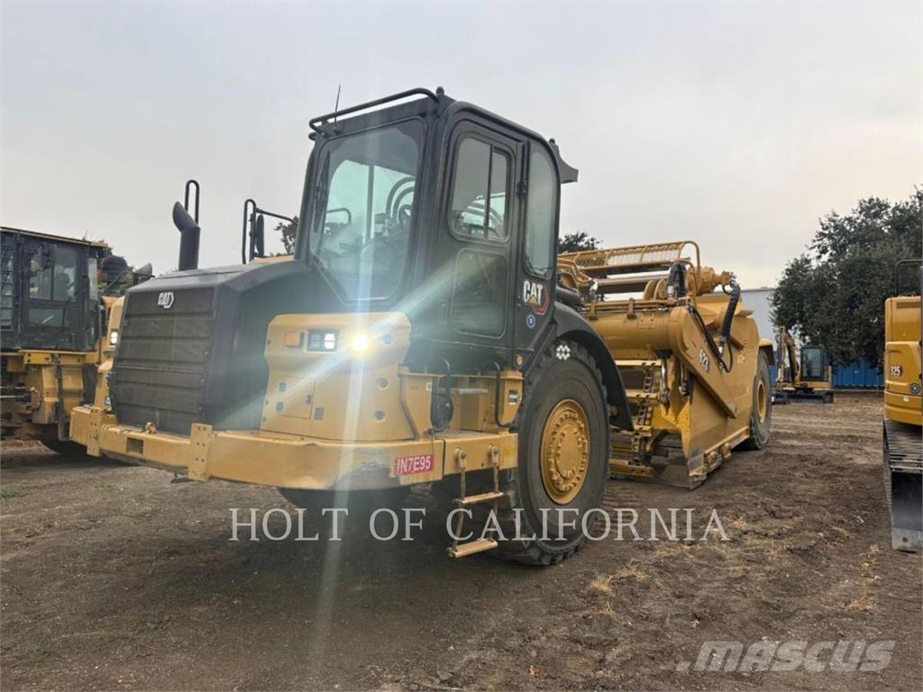 CAT 623 Schaber