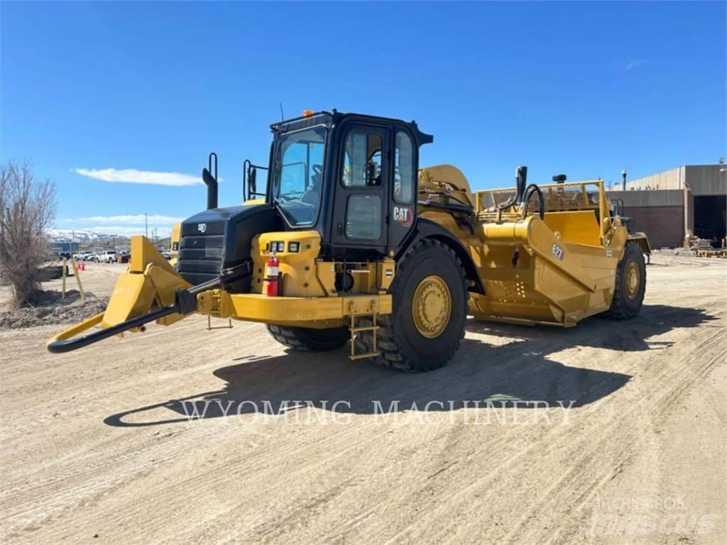 CAT 627 Schaber