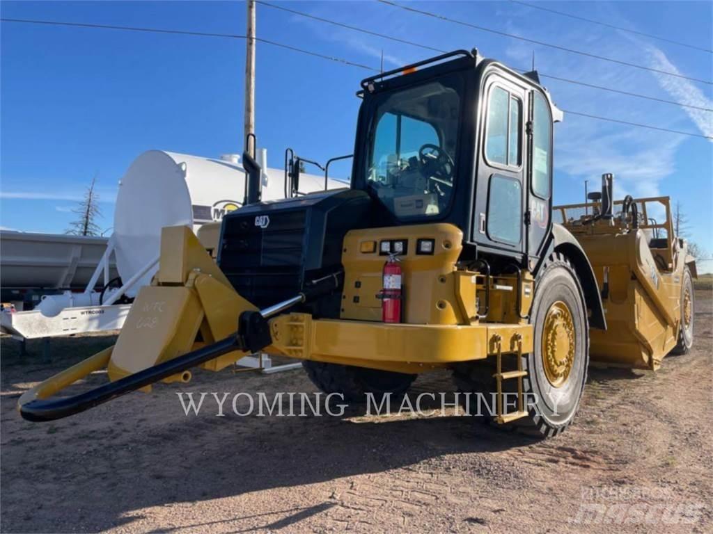CAT 627K Schaber