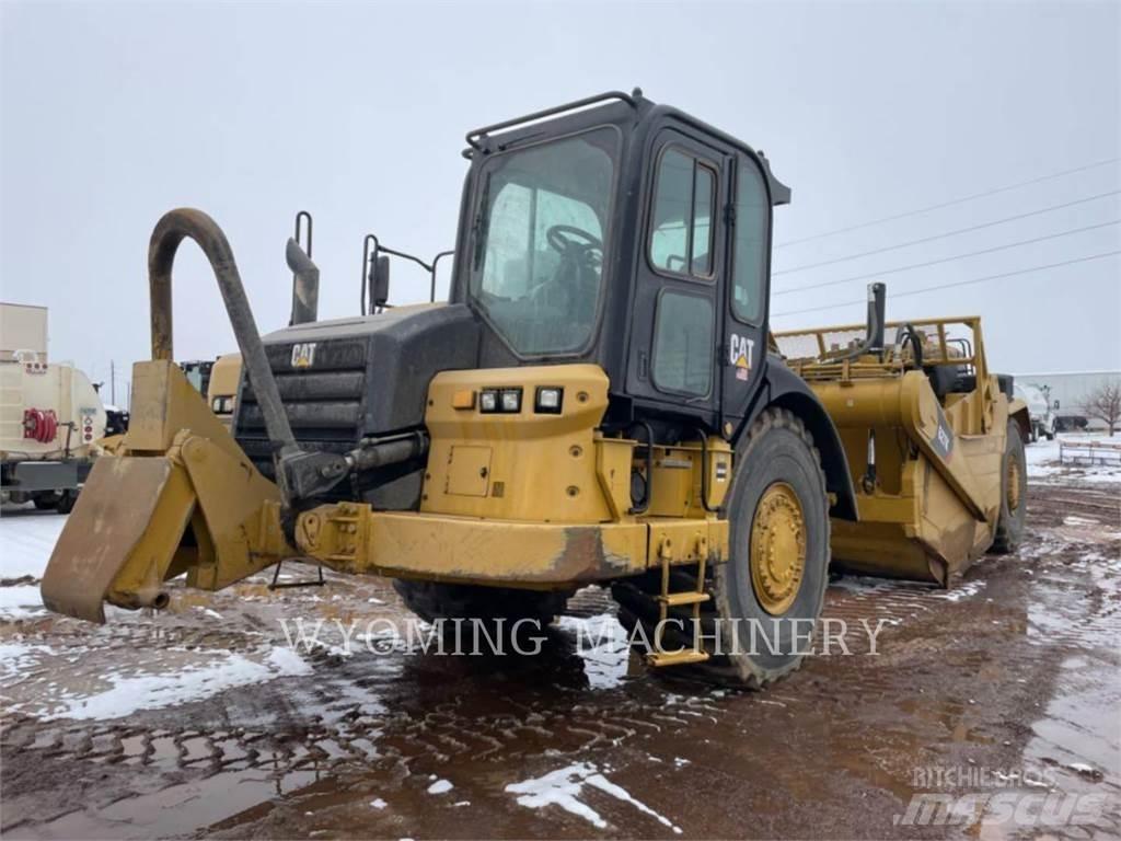 CAT 627K Schaber