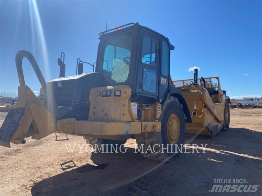 CAT 627K Schaber