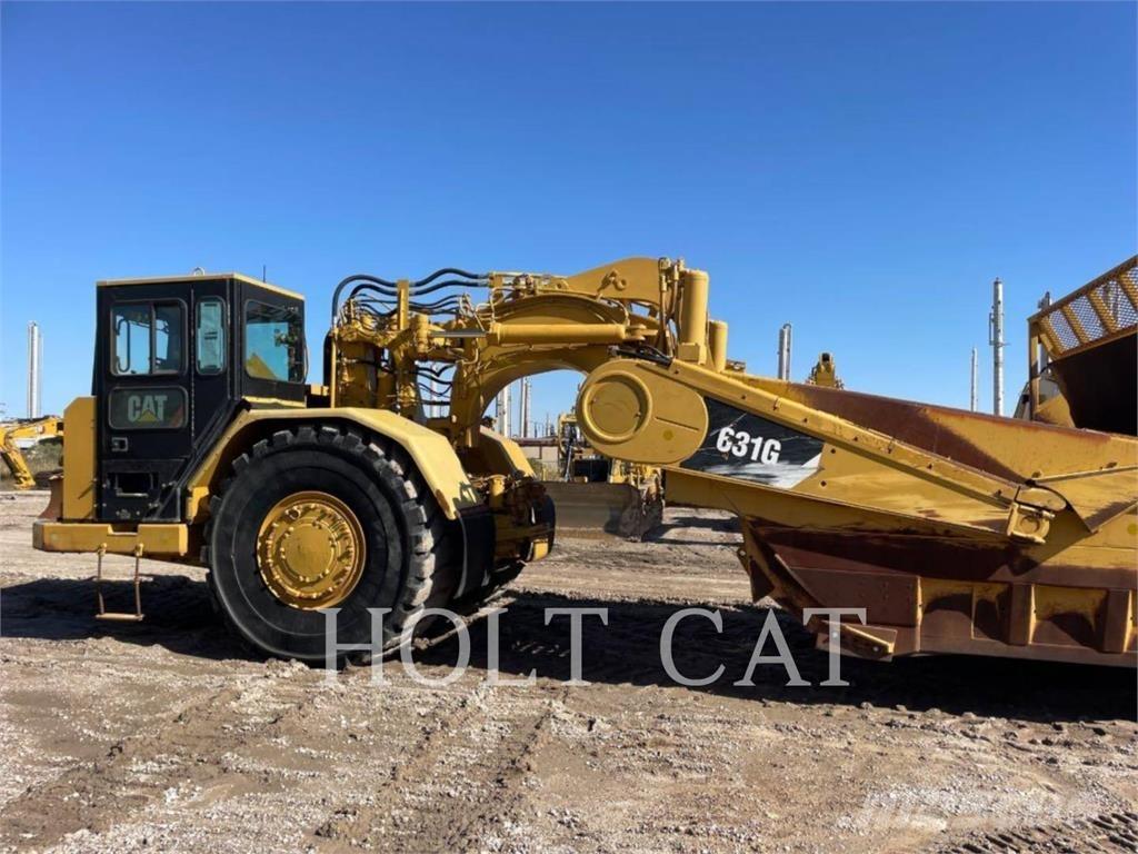 CAT 631G Schaber
