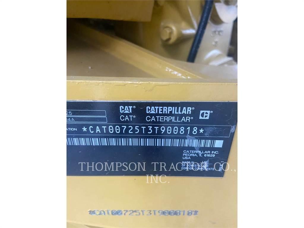 CAT 725 Dumper - Knickgelenk