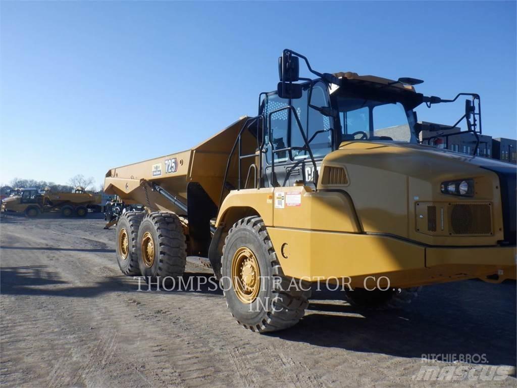 CAT 725 Dumper - Knickgelenk