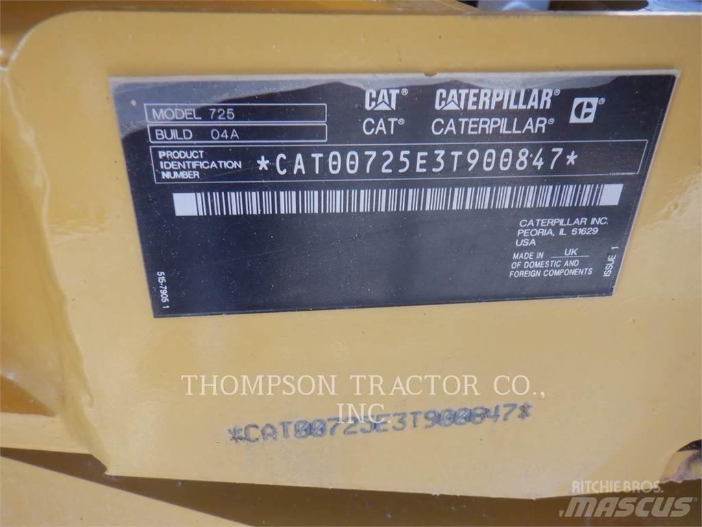 CAT 725 Dumper - Knickgelenk