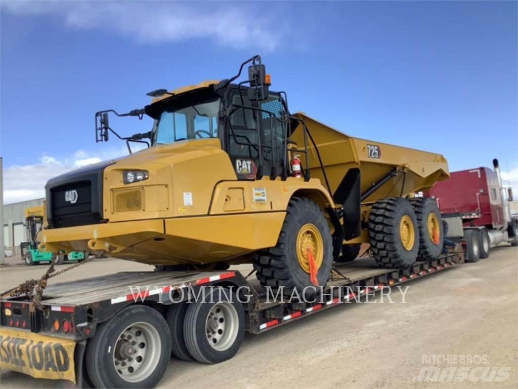CAT 725 Dumper - Knickgelenk