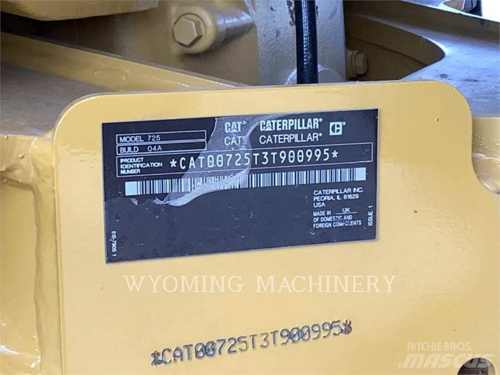 CAT 725 Dumper - Knickgelenk
