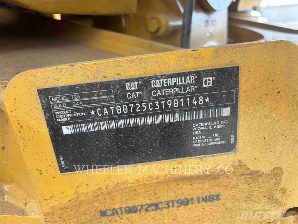 CAT 725 Dumper - Knickgelenk