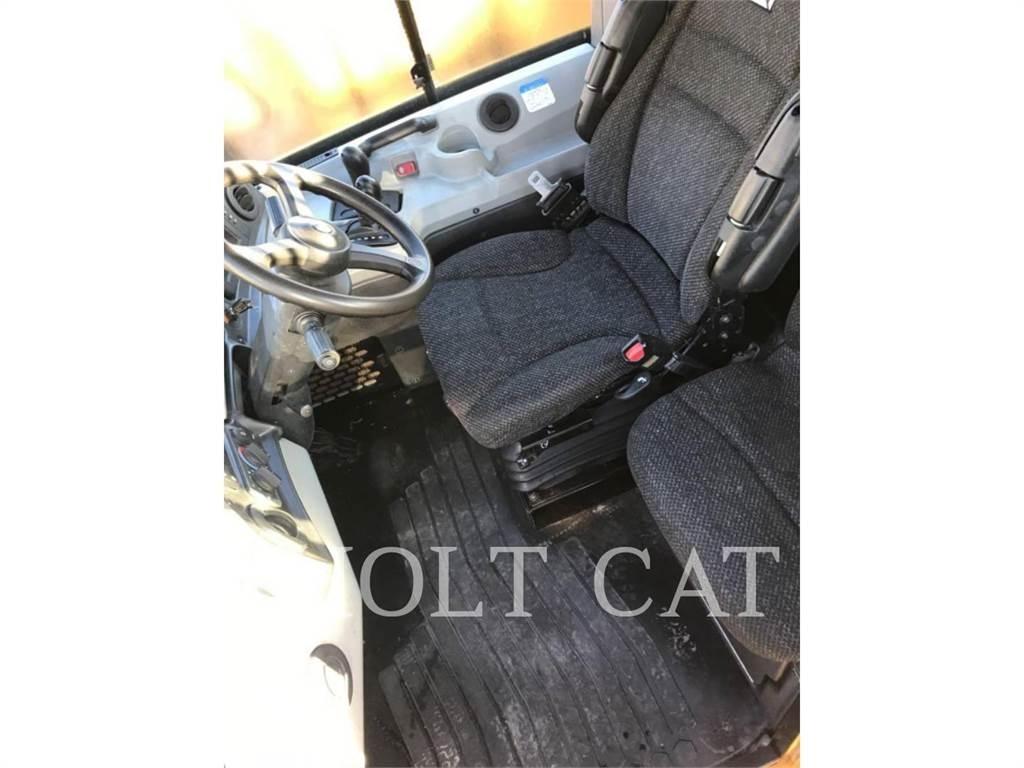 CAT 725C Dumper - Knickgelenk