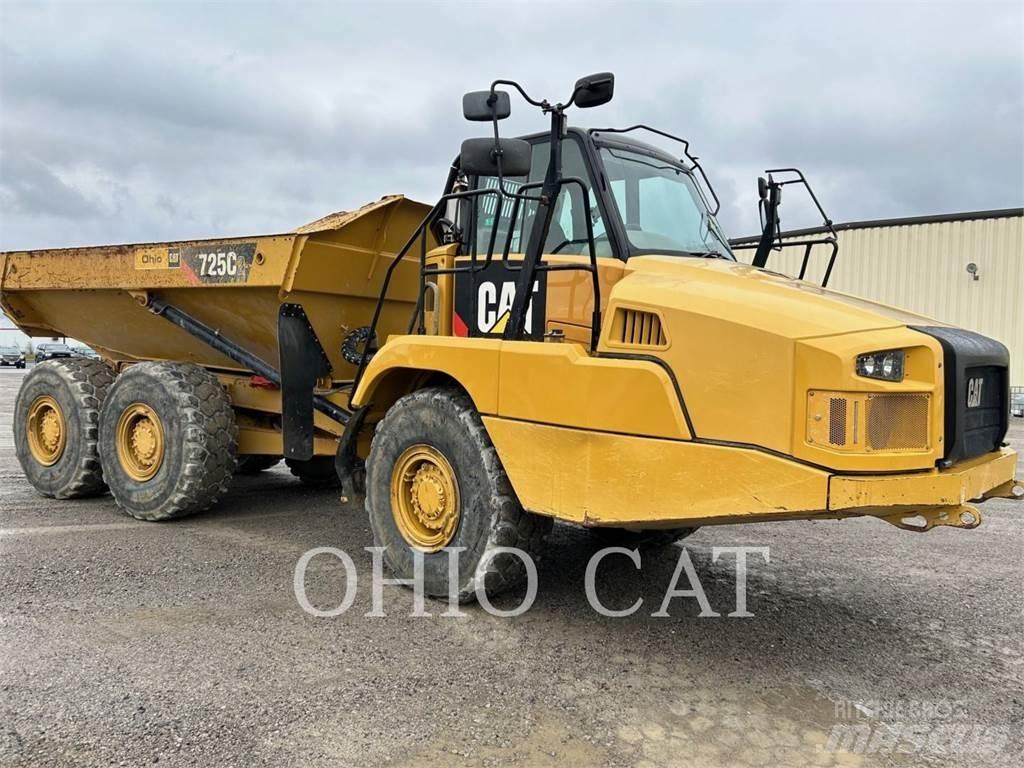 CAT 725C Dumper - Knickgelenk