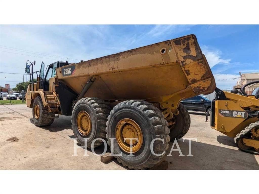 CAT 725C Dumper - Knickgelenk
