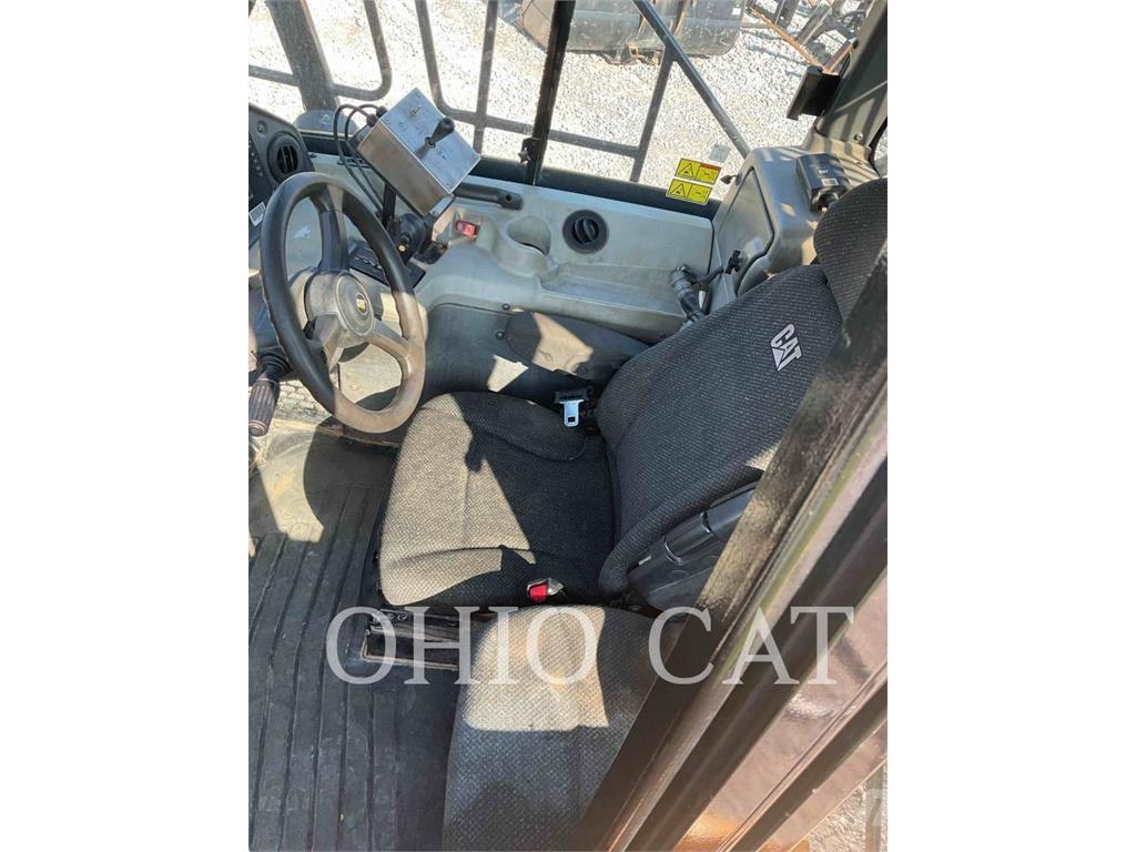 CAT 725C Dumper - Knickgelenk