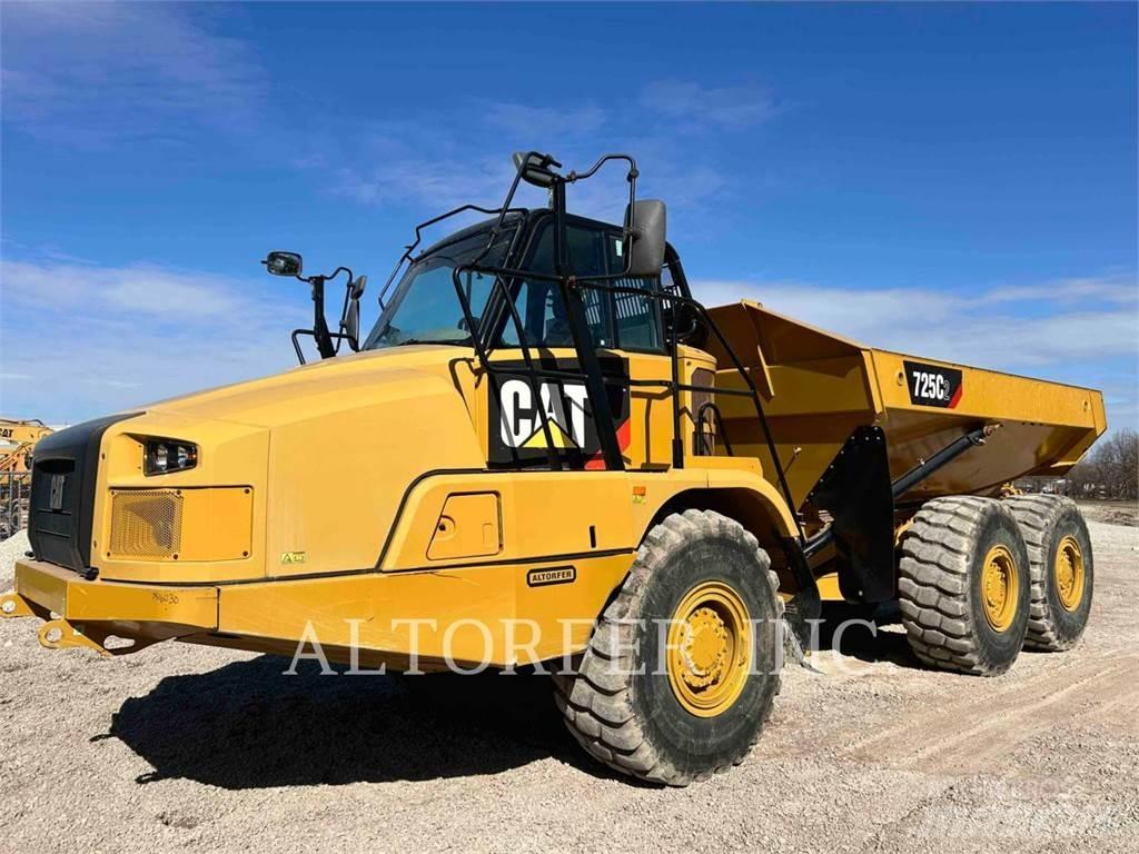 CAT 725C2 Dumper - Knickgelenk
