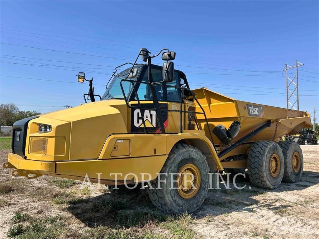 CAT 725C2 Dumper - Knickgelenk