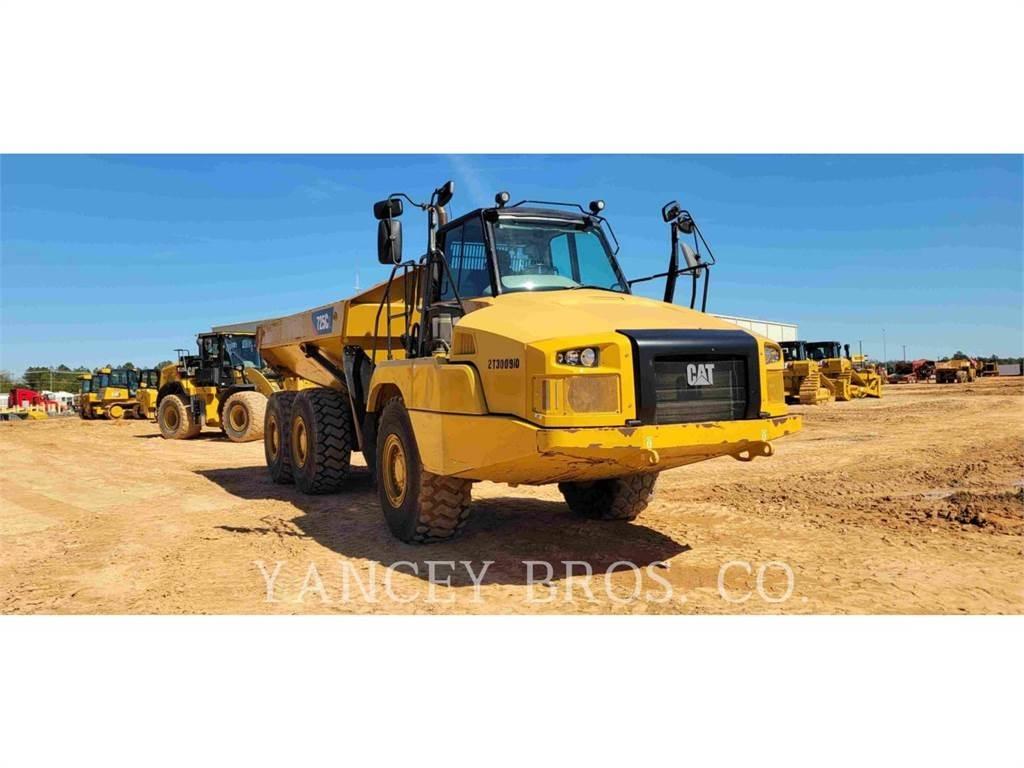CAT 725C2 Dumper - Knickgelenk