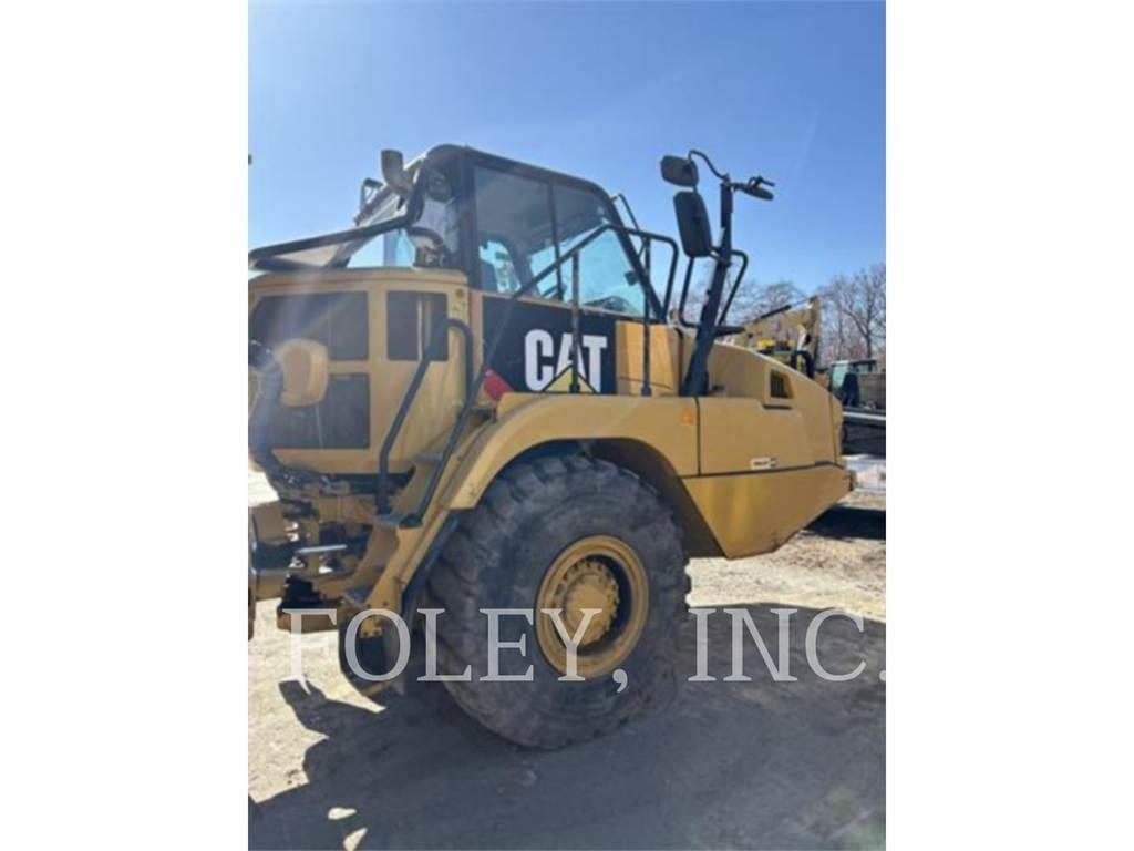 CAT 725C2 Dumper - Knickgelenk