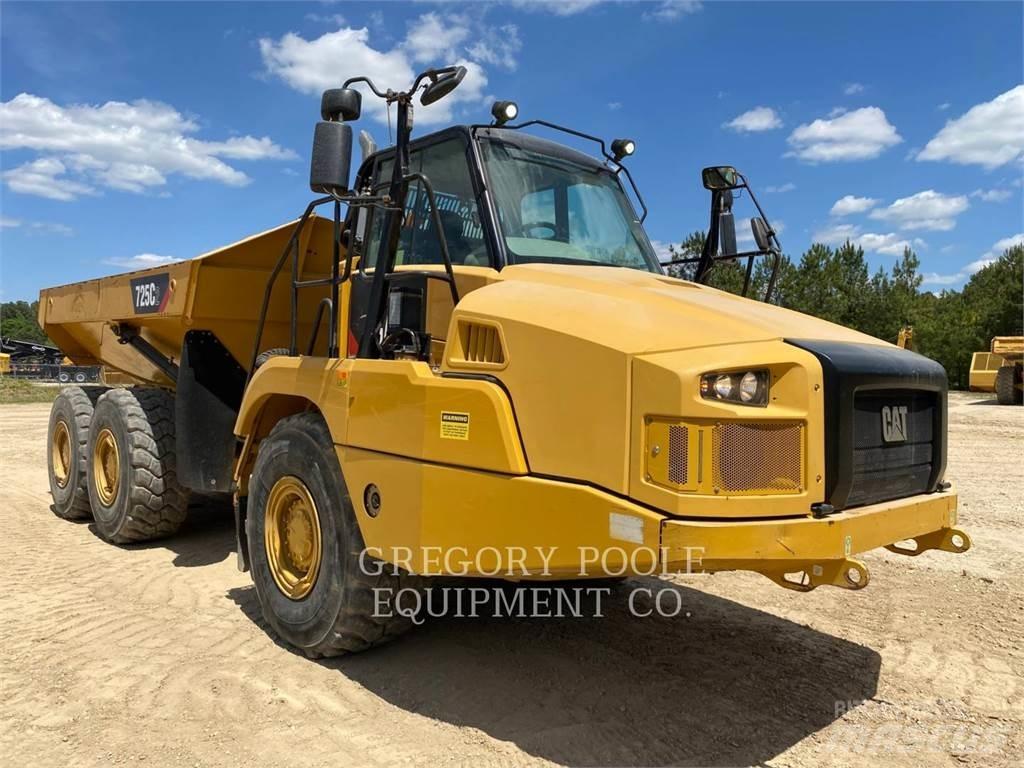 CAT 725C2 Dumper - Knickgelenk