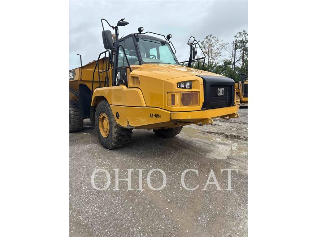 CAT 725C2 Dumper - Knickgelenk