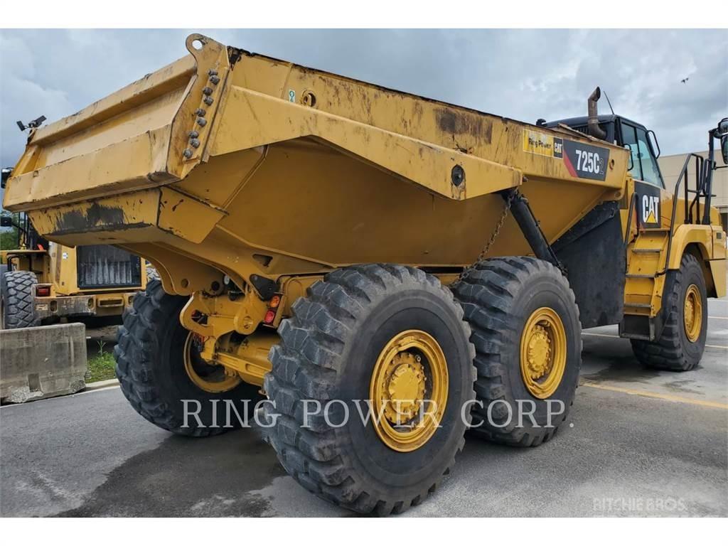 CAT 725C2WW Tankwagen