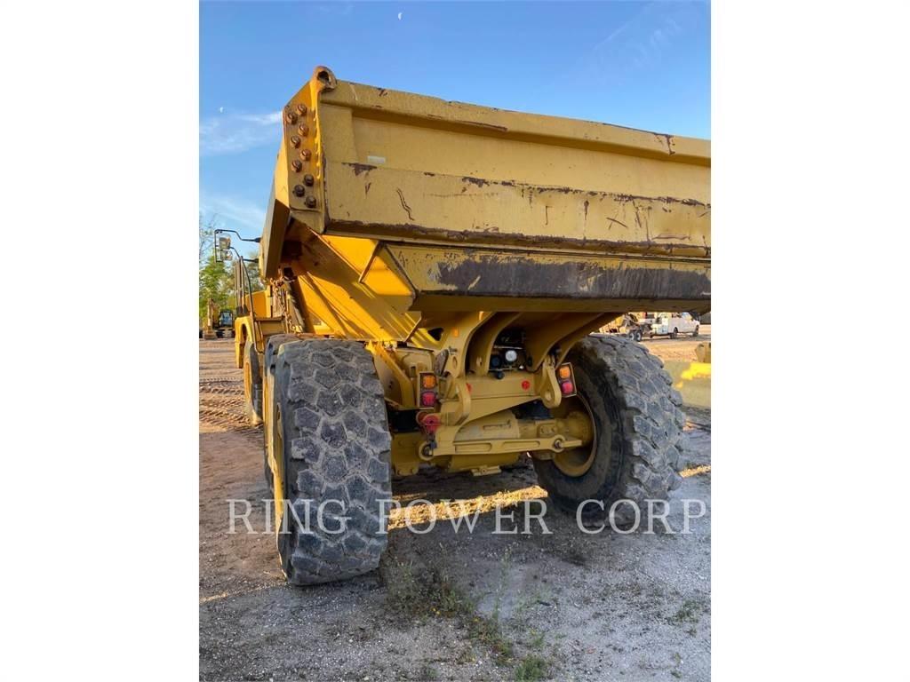 CAT 725WW Tankwagen