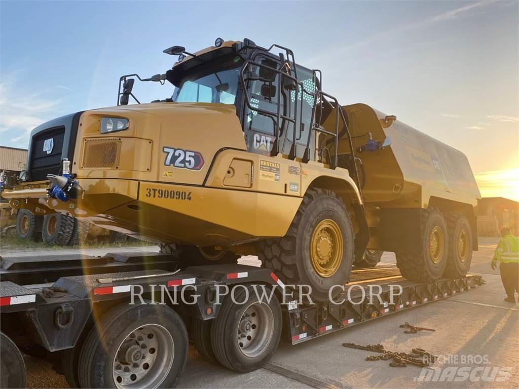 CAT 725WW Tankwagen