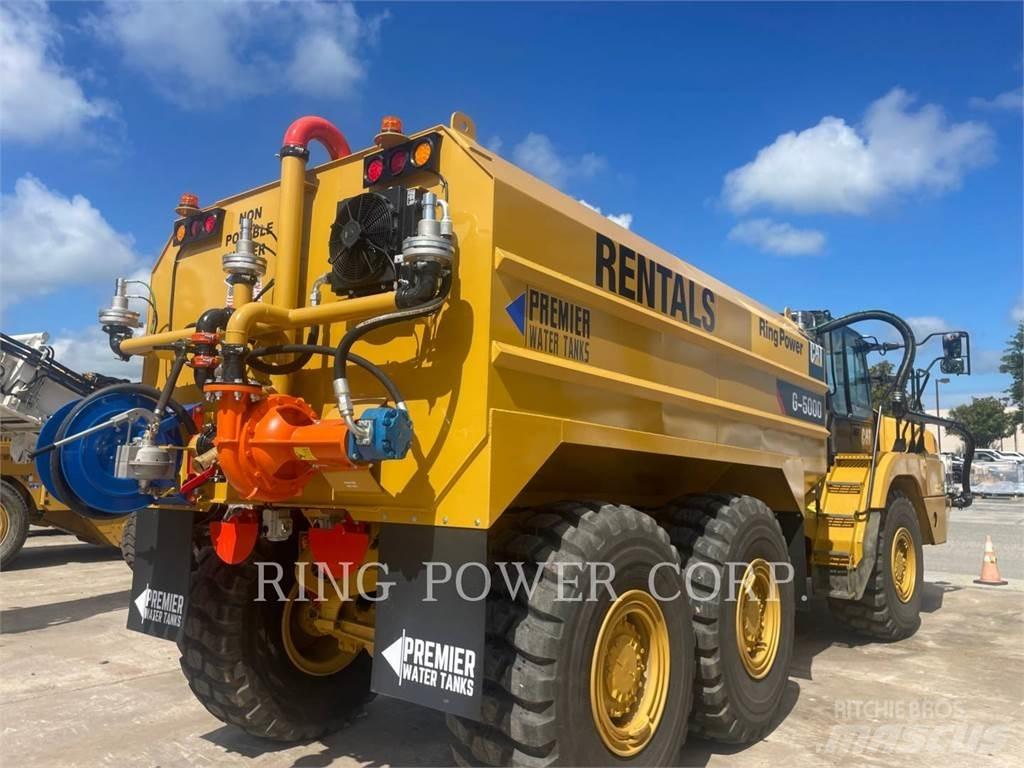 CAT 725WW Tankwagen