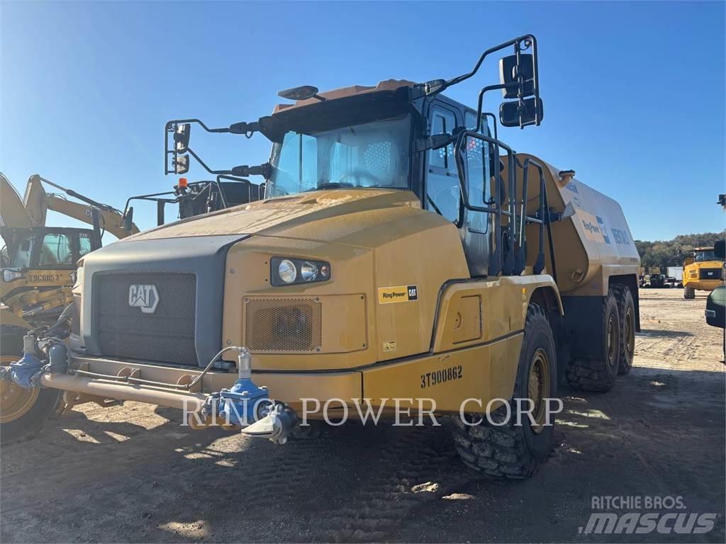 CAT 725WW Tankwagen