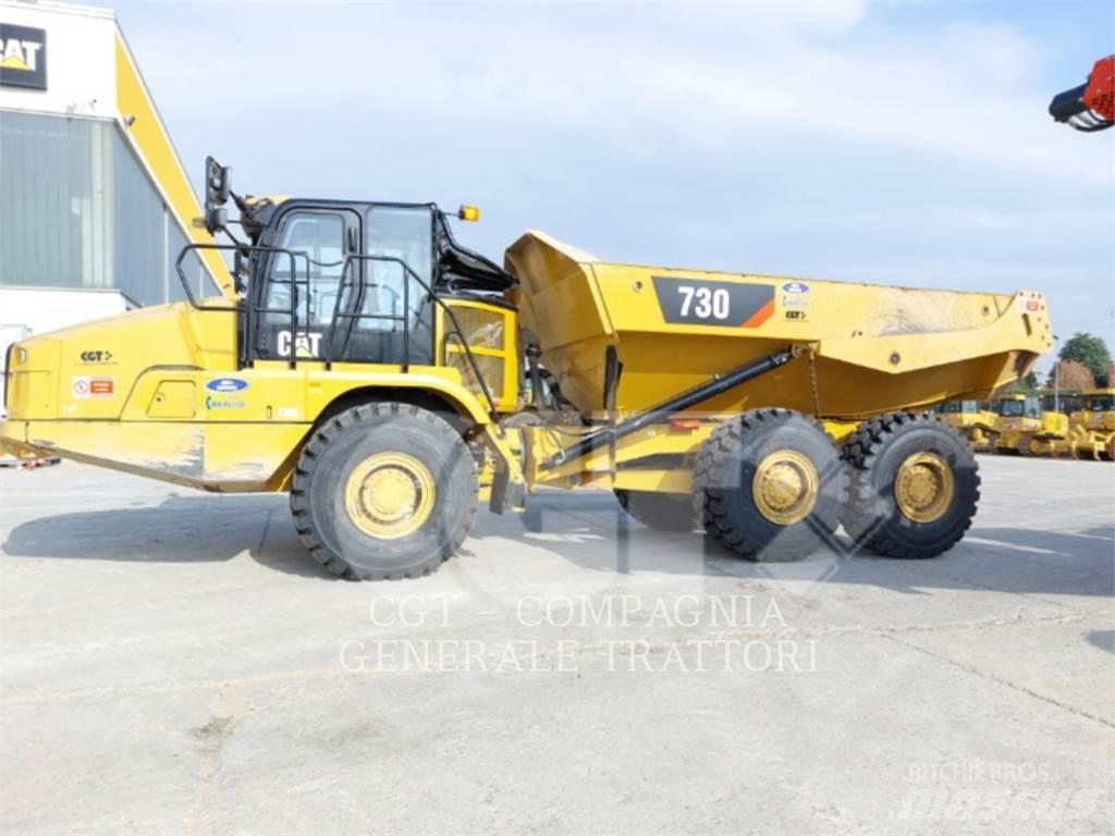 CAT 730 Dumper - Knickgelenk
