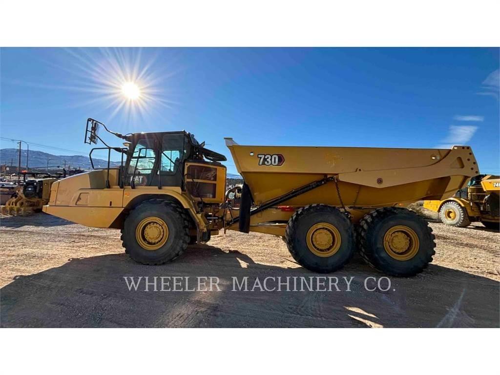 CAT 730 Dumper - Knickgelenk