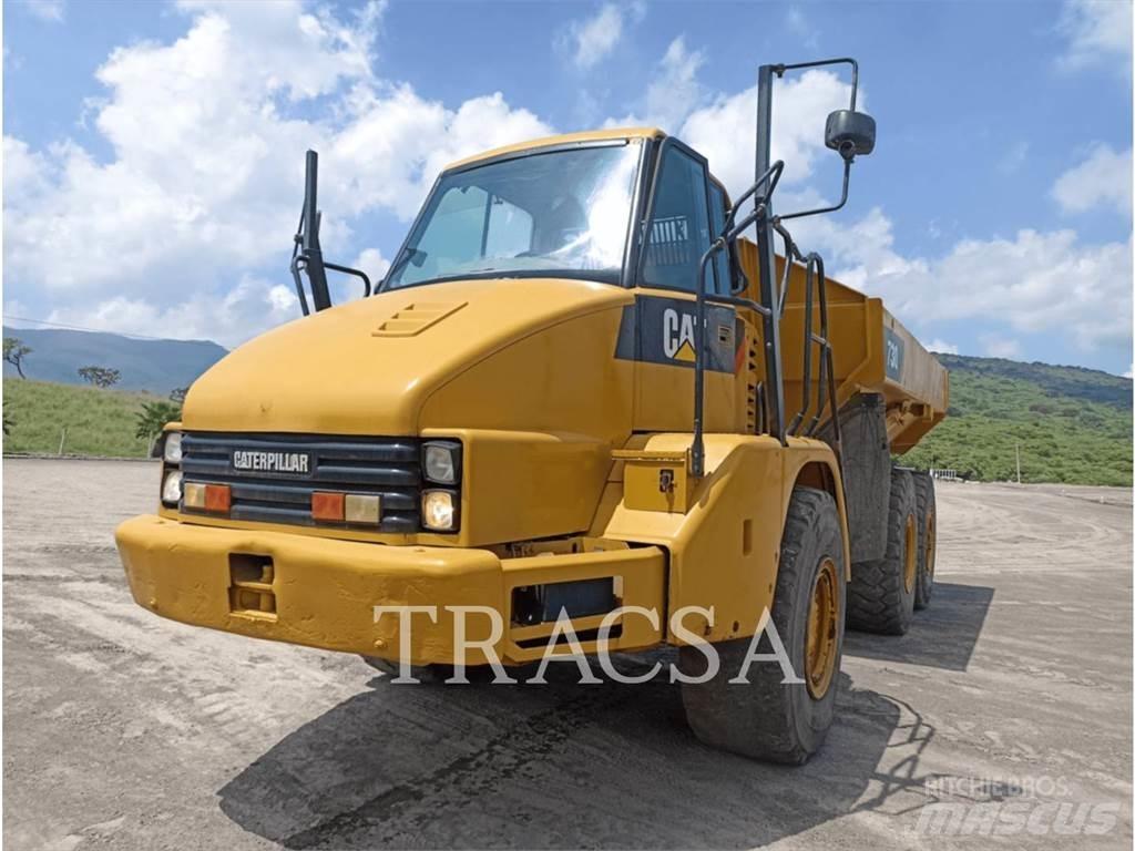 CAT 730 Dumper - Knickgelenk