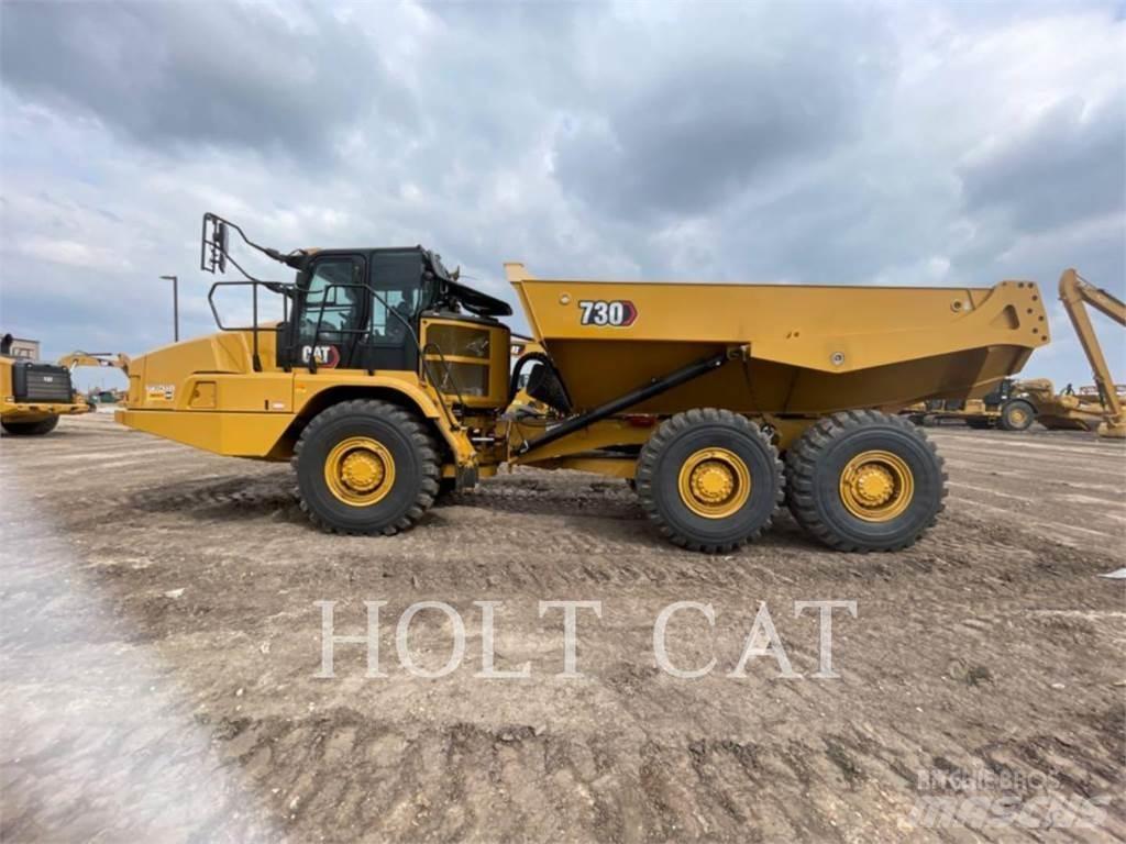CAT 730 Dumper - Knickgelenk