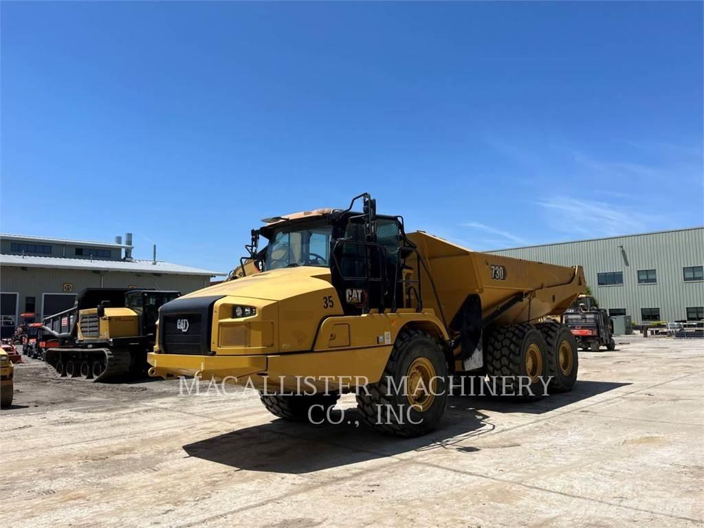 CAT 730 Dumper - Knickgelenk