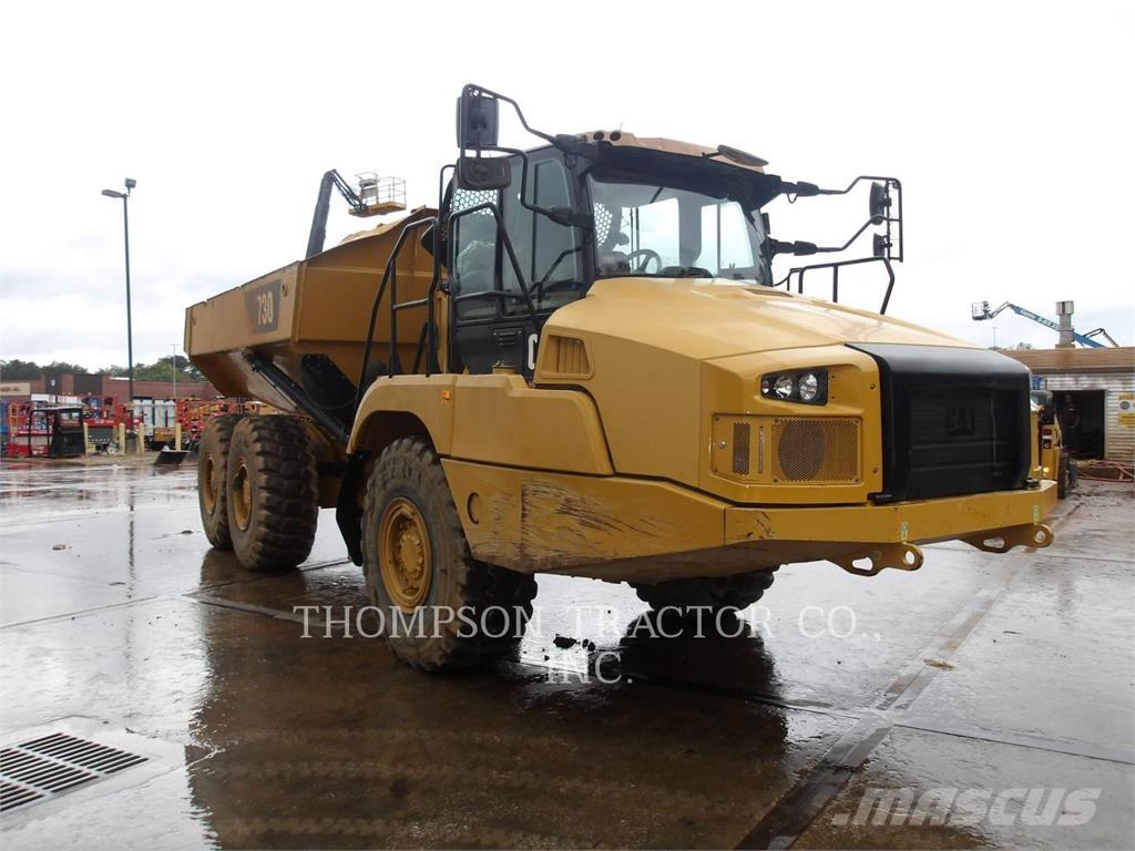 CAT 730 Dumper - Knickgelenk