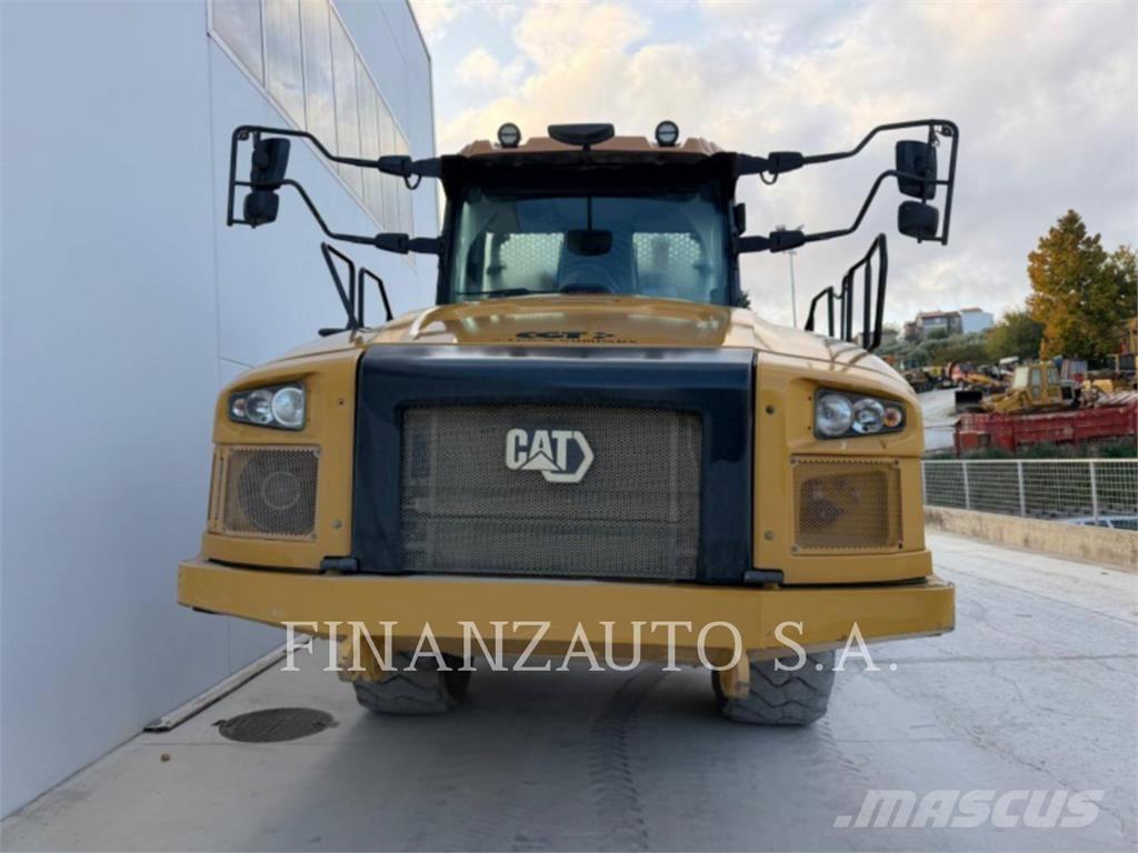 CAT 730 Dumper - Knickgelenk