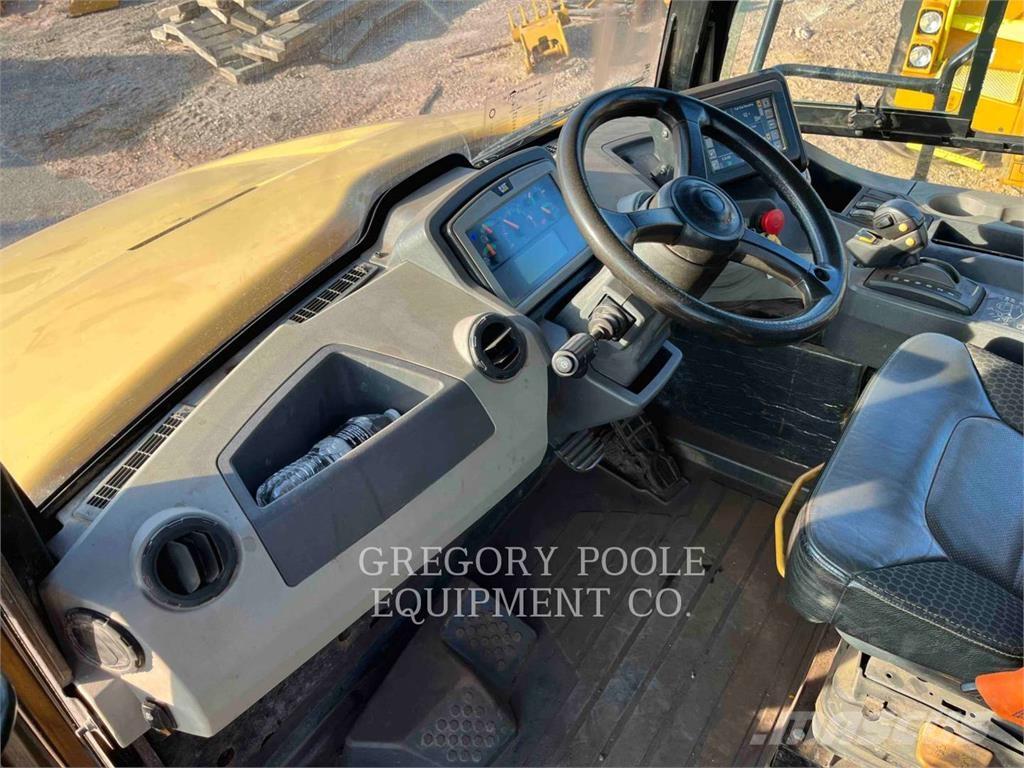 CAT 73004 Dumper - Knickgelenk