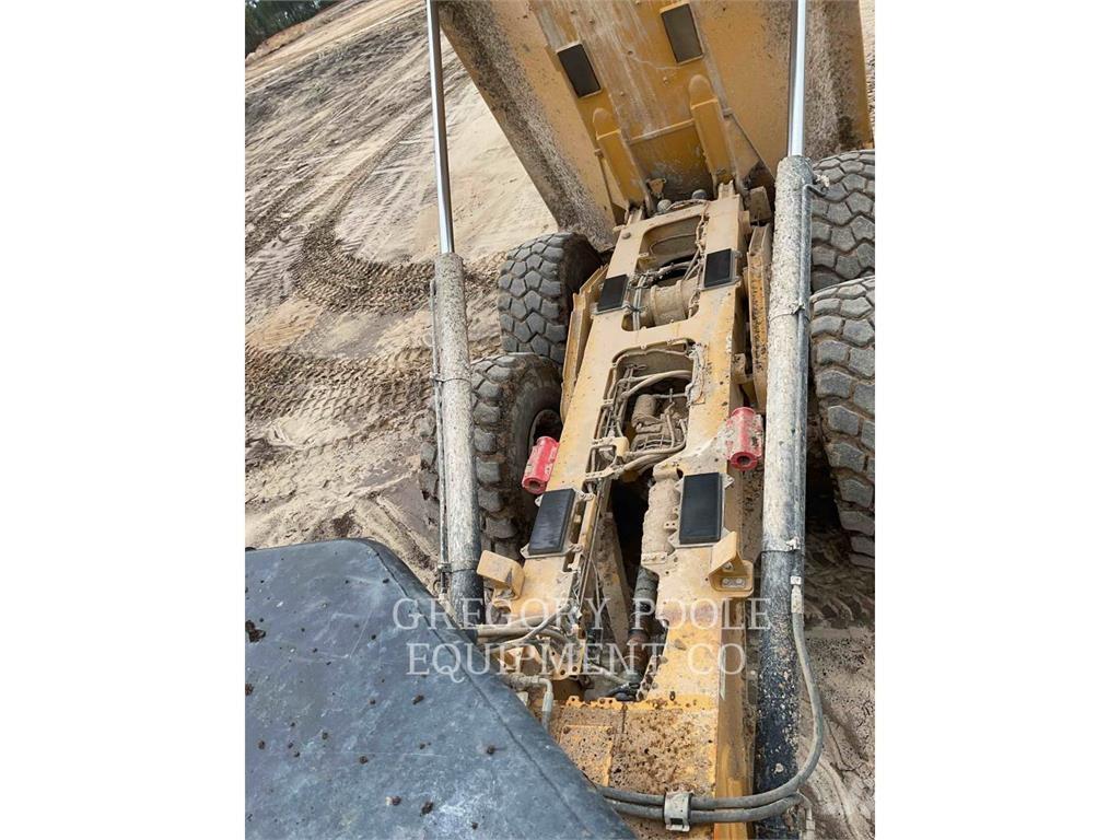 CAT 73004 Dumper - Knickgelenk