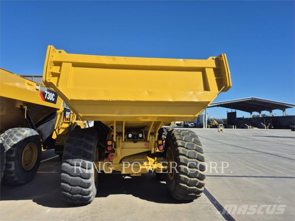 CAT 730TG Dumper - Knickgelenk