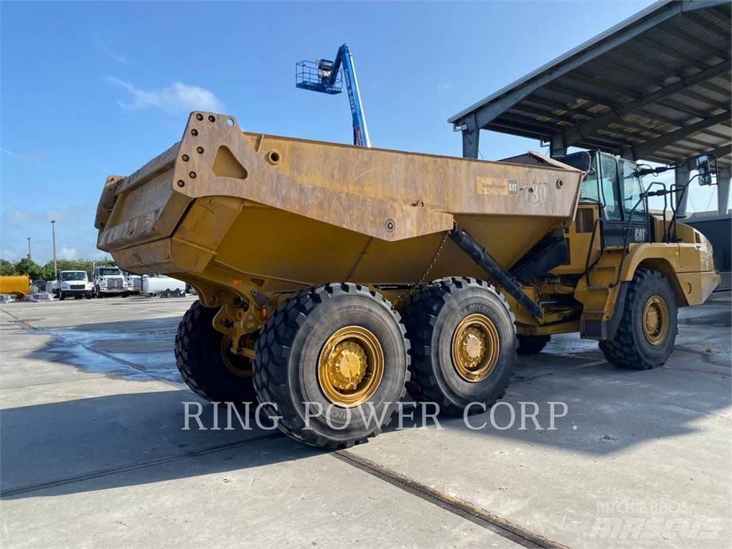 CAT 730TG Dumper - Knickgelenk