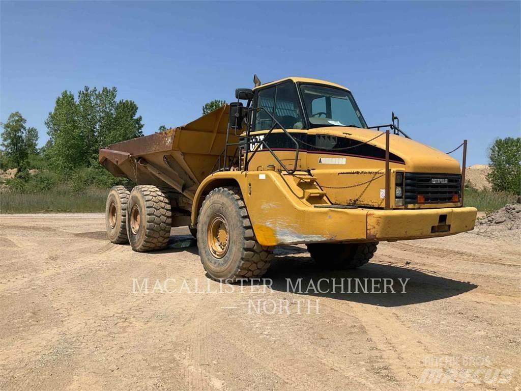 CAT 735 Dumper - Knickgelenk