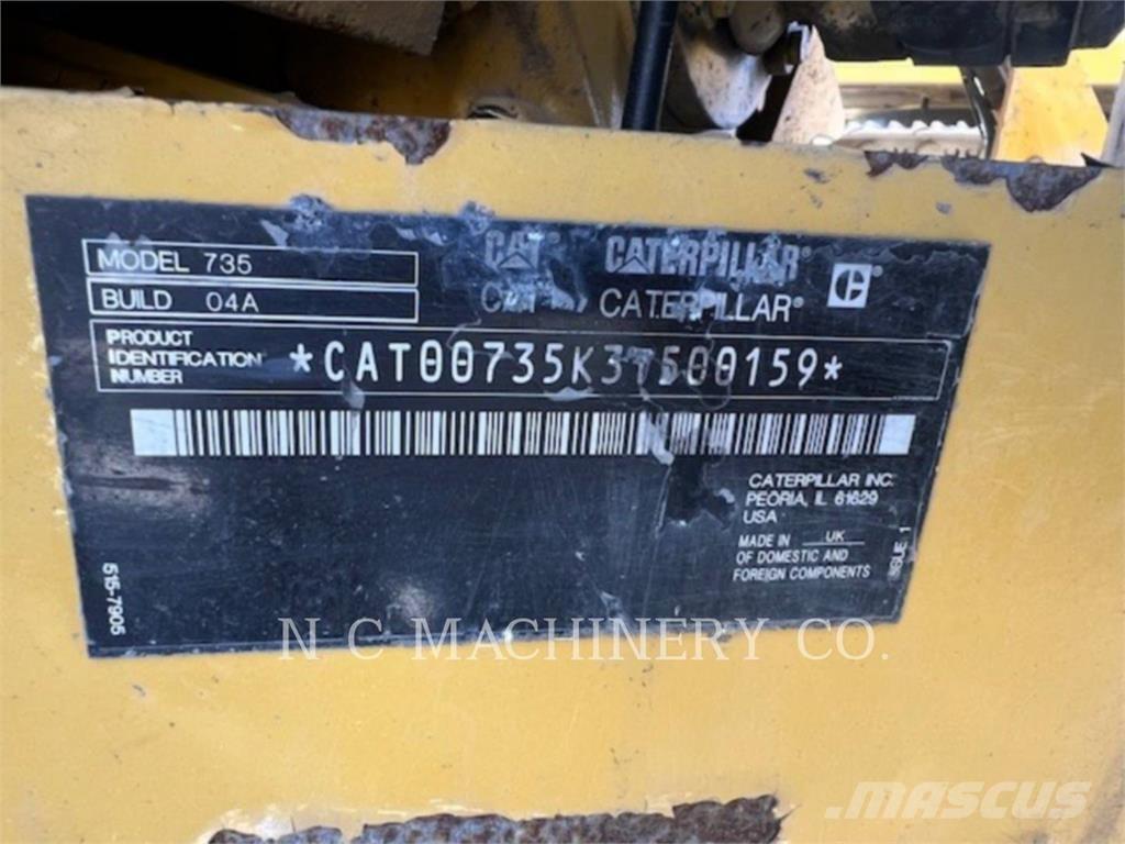 CAT 735 Dumper - Knickgelenk