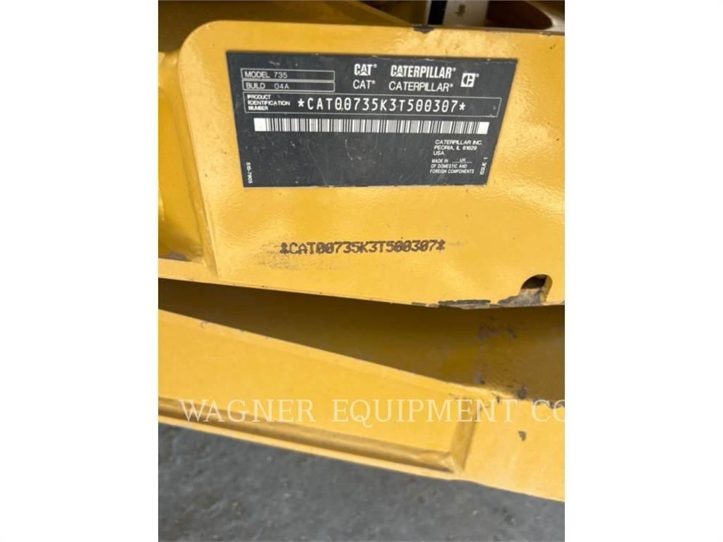 CAT 735 Dumper - Knickgelenk