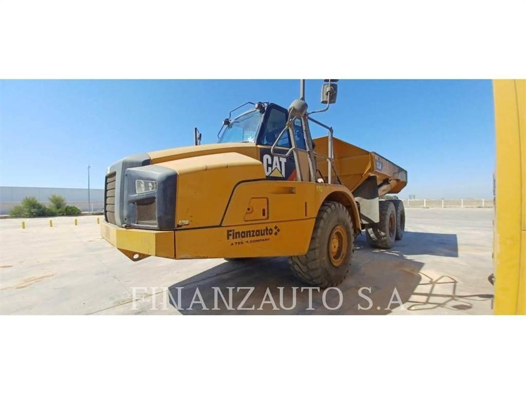 CAT 735B Dumper - Knickgelenk