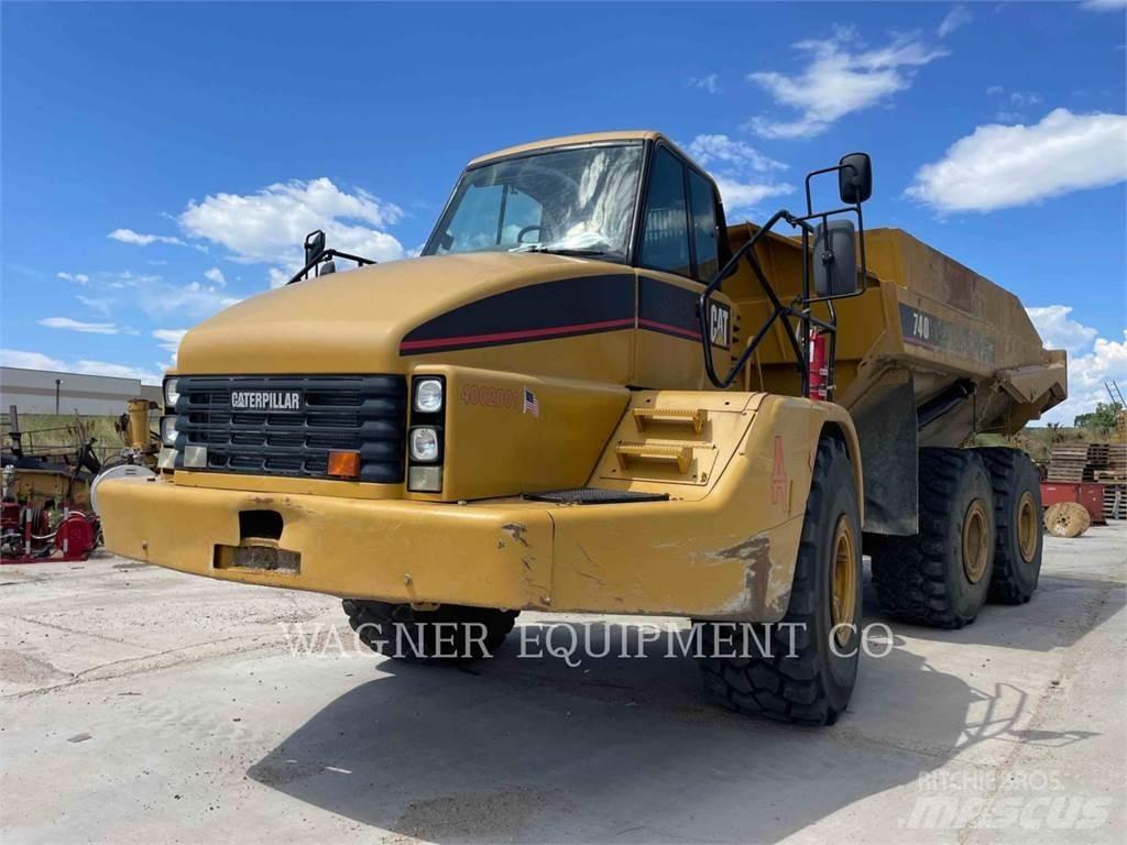 CAT 740 Dumper - Knickgelenk