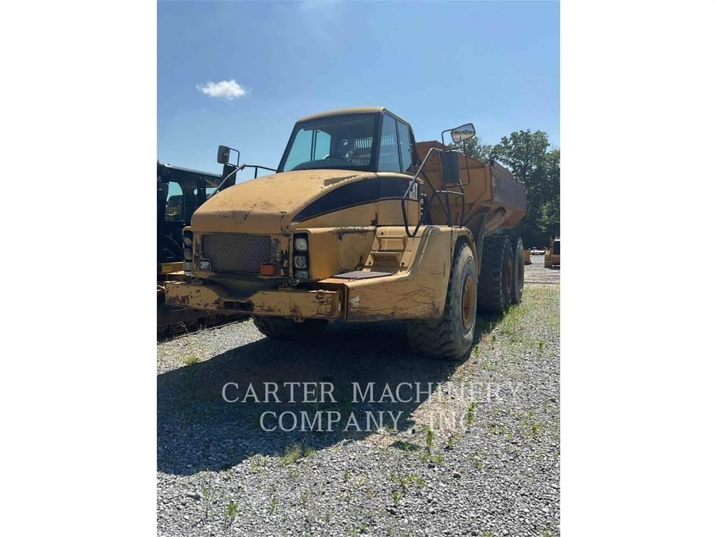 CAT 740 Dumper - Knickgelenk